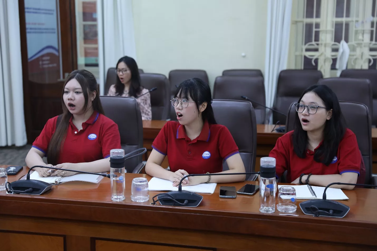 Tập huấn kỹ năng chia sẻ kinh nghiệm thiết kế và dẫn chương trình tại Trường Đại học Thủy lợi