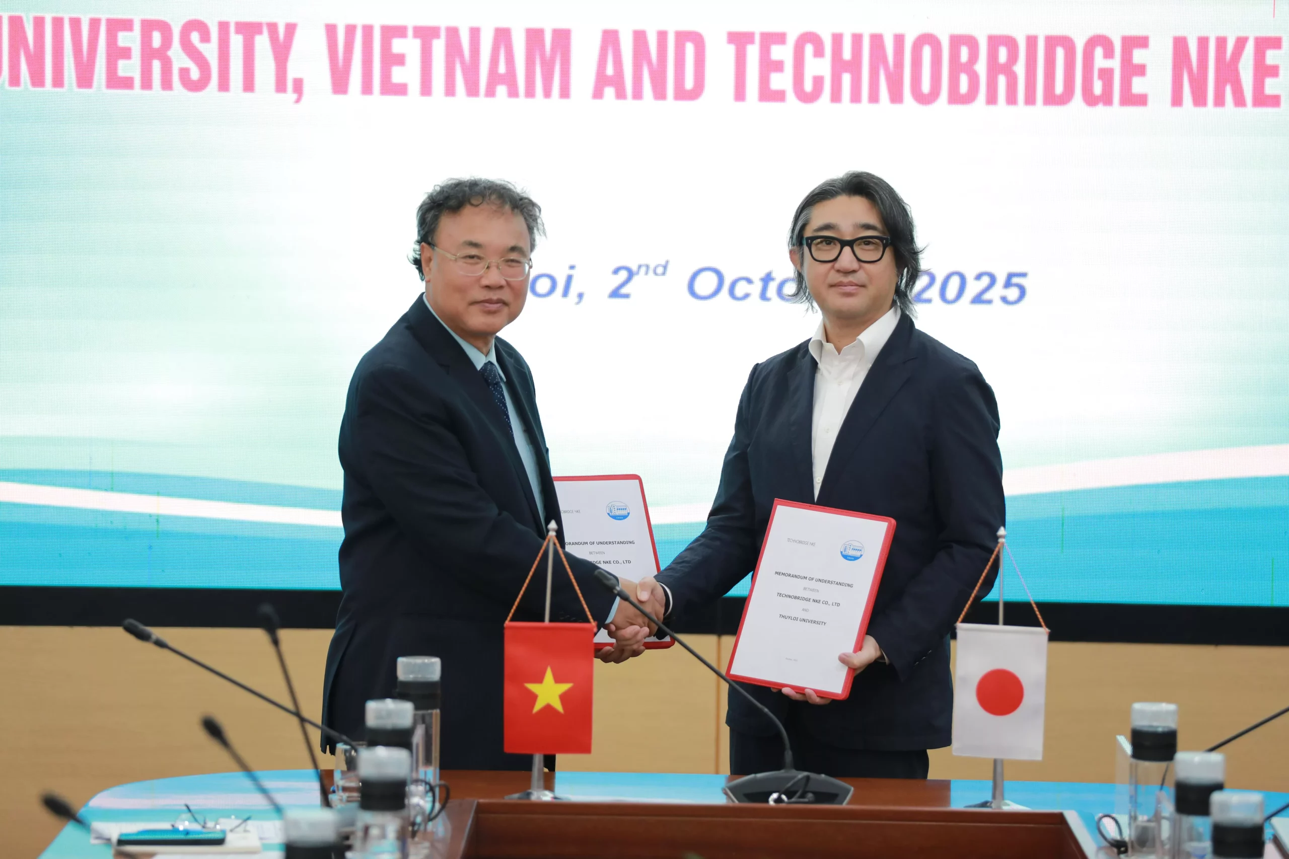 Trường Đại học Thủy lợi ký kết Biên bản ghi nhớ hợp tác  với Công ty Technobridge NKE (Nhật Bản)