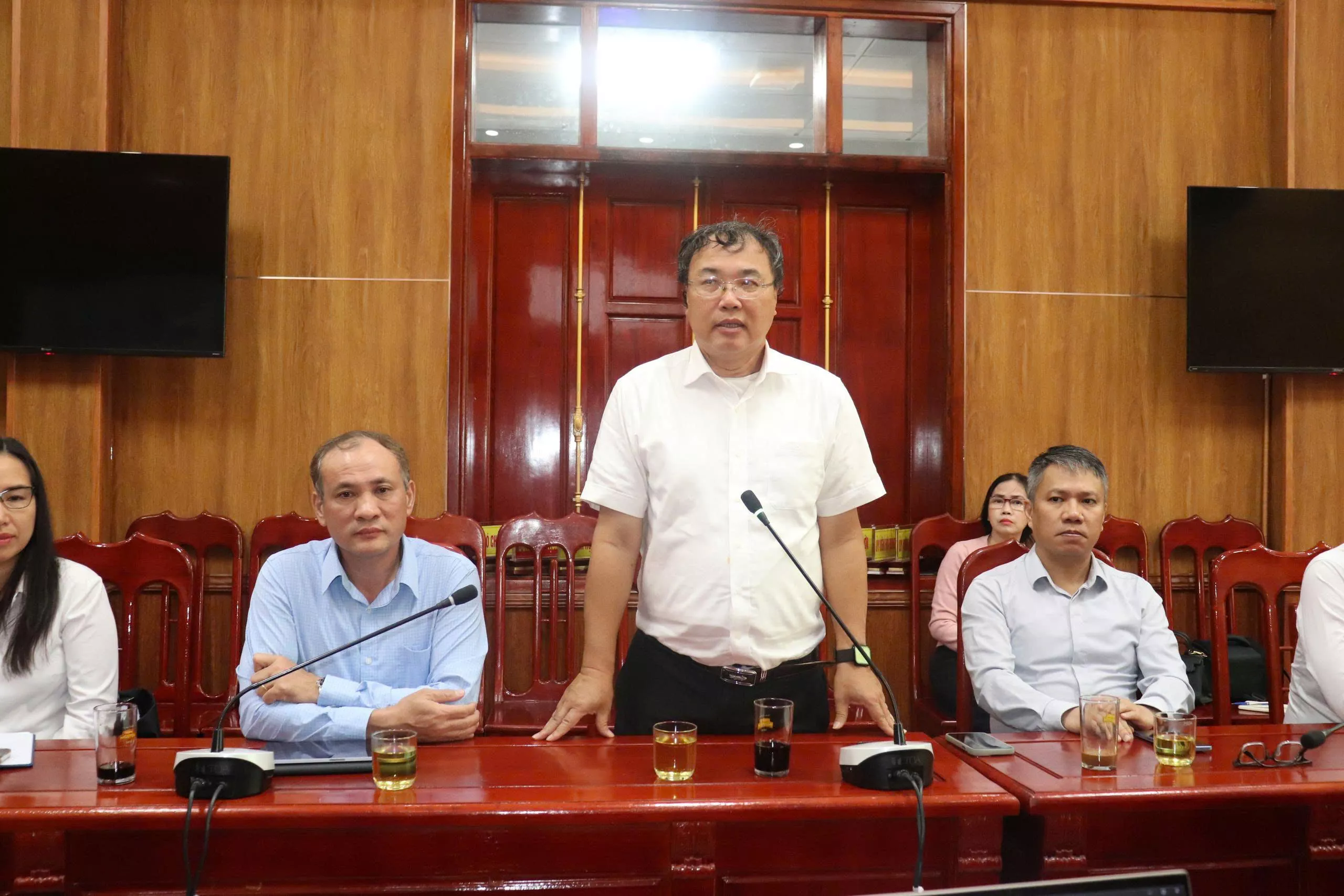 Trường Đại học Thủy lợi trao đổi hợp tác trong nghiên cứu, chuyển giao công nghệ với Sở KH&CN Nghệ An