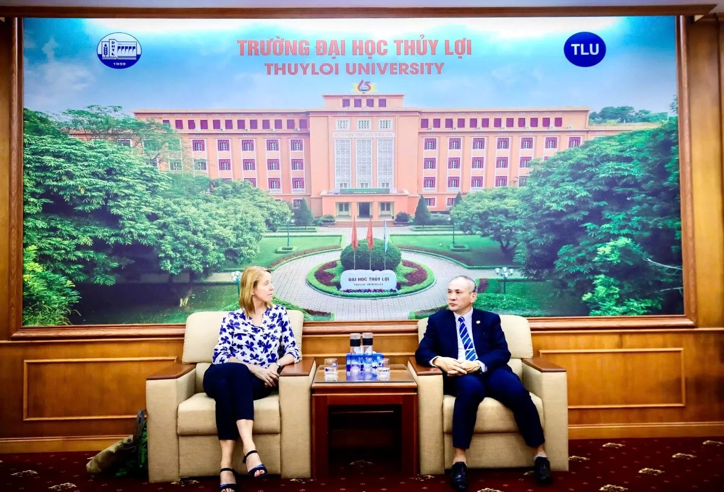 Trường Đại học Thủy lợi tiếp tục thúc đẩy các nghiên cứu khuôn khổ dự án Mekong Delta Living Lab với Đại học Công nghệ Delft (TU- Delft, Hà Lan)