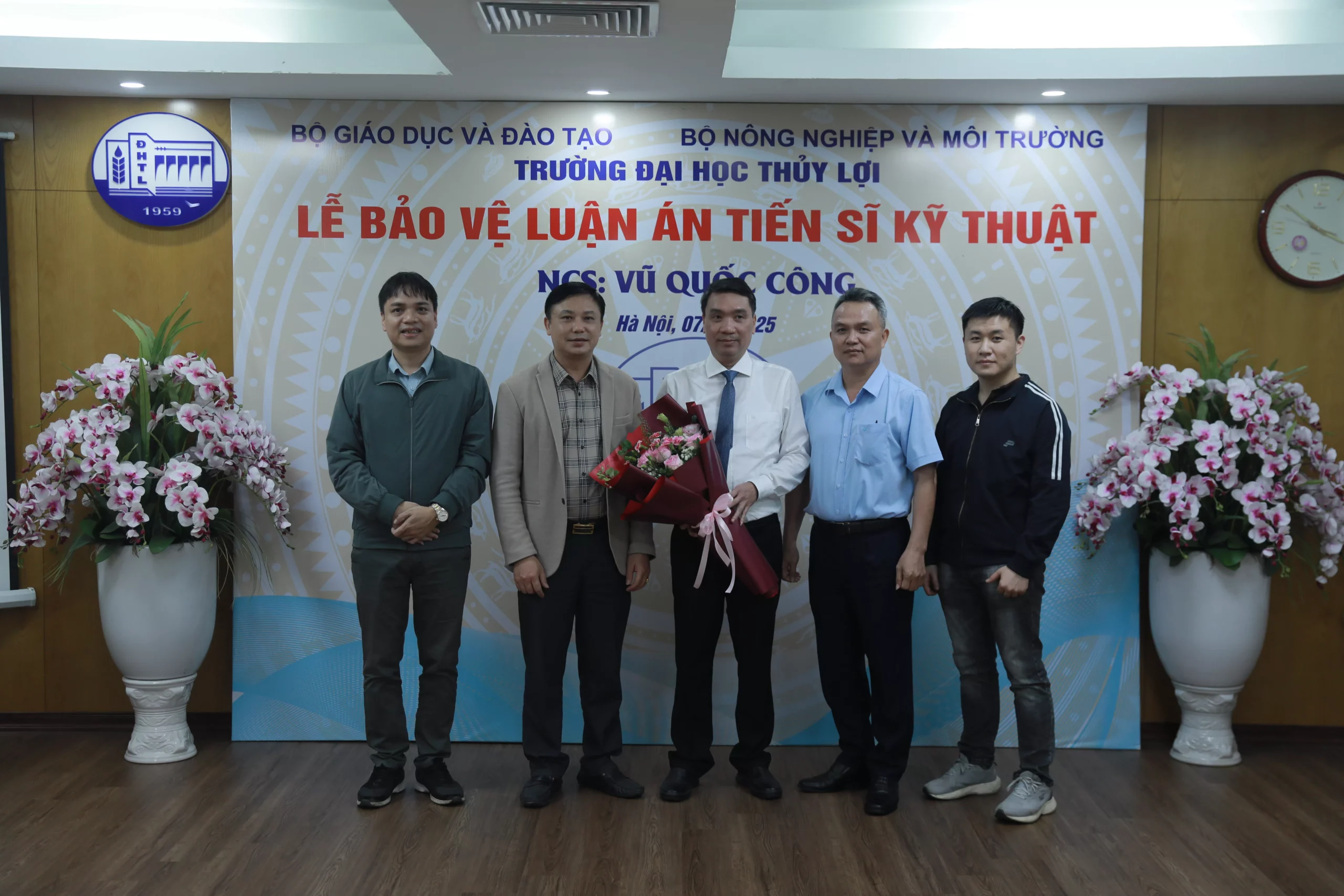 NCS. Vũ Quốc Công bảo vệ thành công luận án tiến sĩ kỹ thuật tại Trường Đại học Thủy lợi