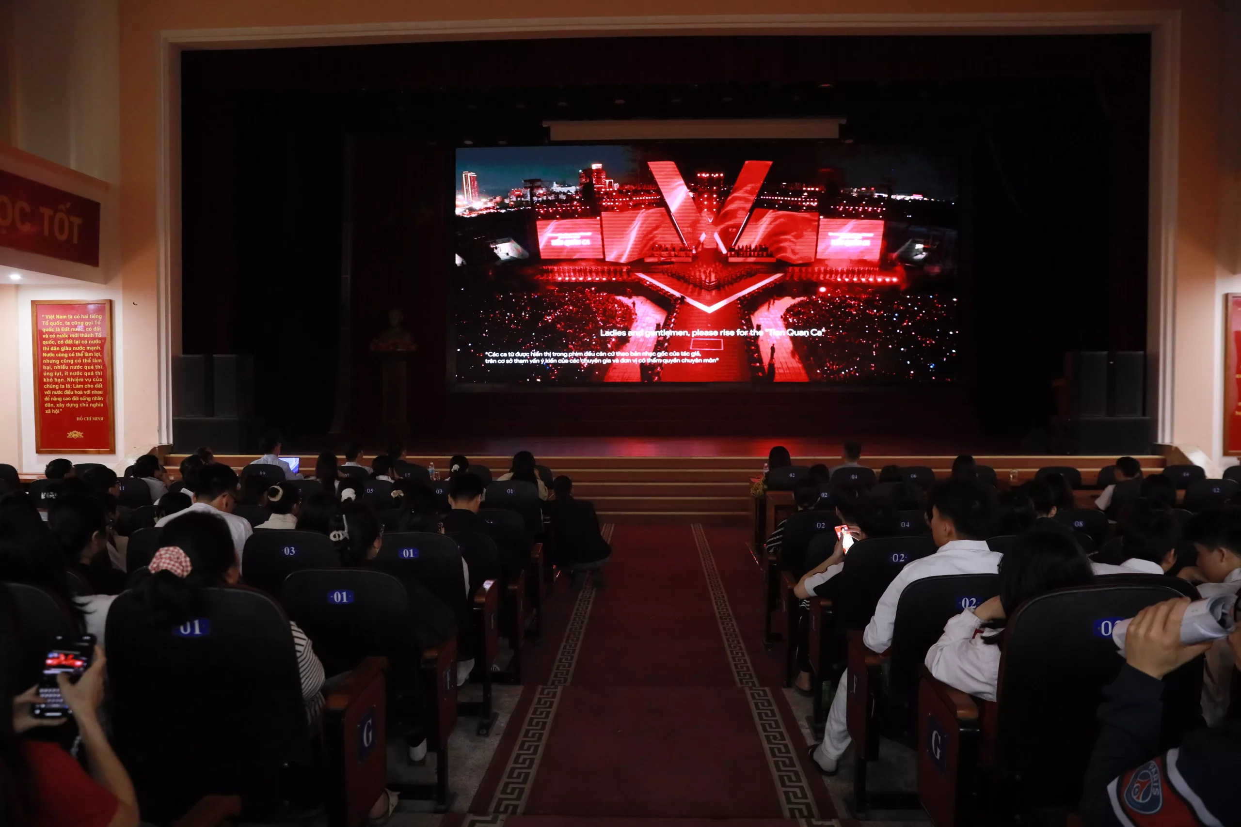 Lan tỏa lòng yêu nước và khát vọng cống hiến qua đợt sinh hoạt chính trị đặc biệt tại Trường đại học Thủy lợi
