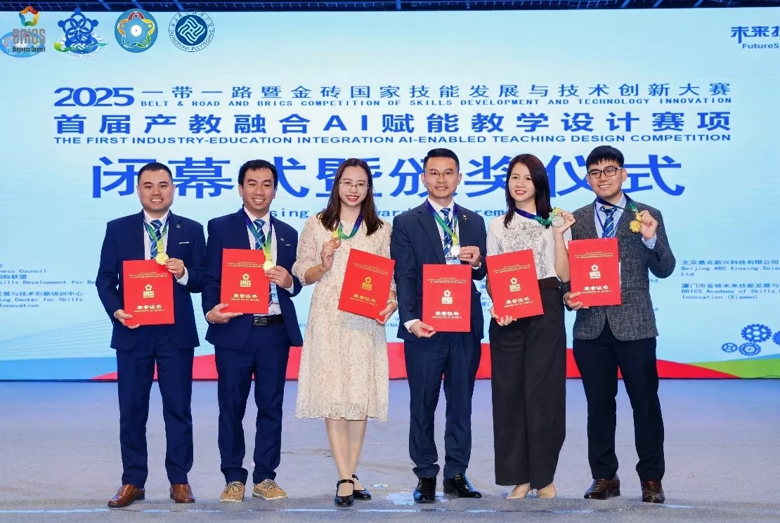 Giảng viên Trường Đại học Thủy lợi đạt thành tích xuất sắc tại cuộc thi phát triển kỹ năng và đổi mới công nghệ, BRICS – 2025