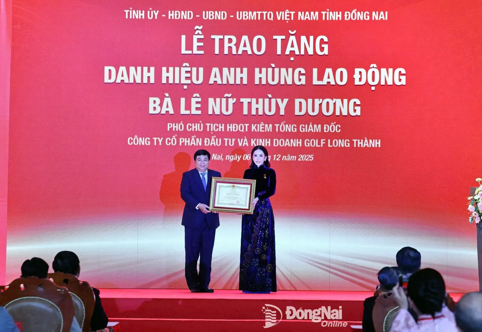 Gia đình Ông Lê Văn Kiểm – Cựu sinh viên Trường Đại học Thủy lợi: Kỷ lục “độc nhất vô nhị” và dòng chảy nhân ái từ mái trường Thủy lợi