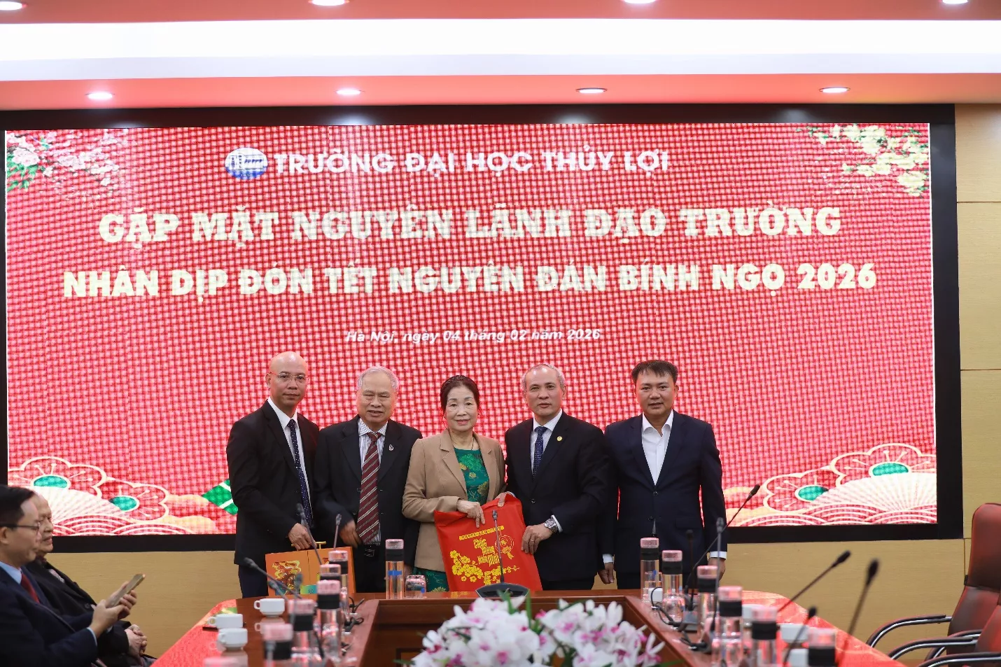 Trường Đại học Thủy lợi gặp mặt tri ân các đồng chí nguyên lãnh đạo trường nhân dịp Xuân Bính Ngọ 2026