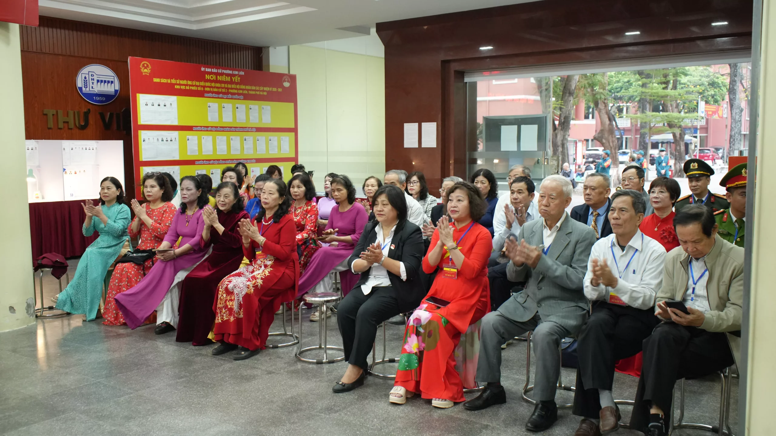 Khai mạc bầu cử đại biểu Quốc hội khóa XVI và đại biểu HĐND các cấp nhiệm kỳ 2026 – 2031 tại khu vực bỏ phiếu Trường Đại học Thủy lợi