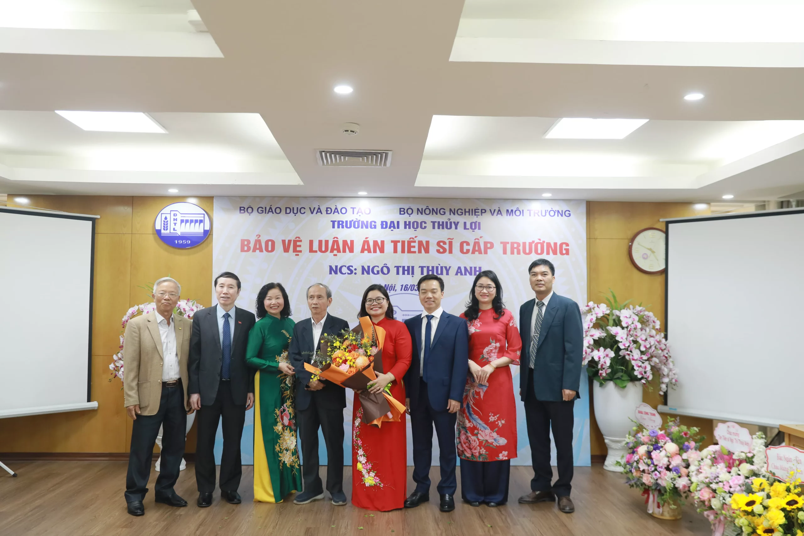 Nghiên cứu giải pháp hàng rào gỗ giảm sóng phục vụ phát triển rừng ngập mặn bảo vệ bờ biển